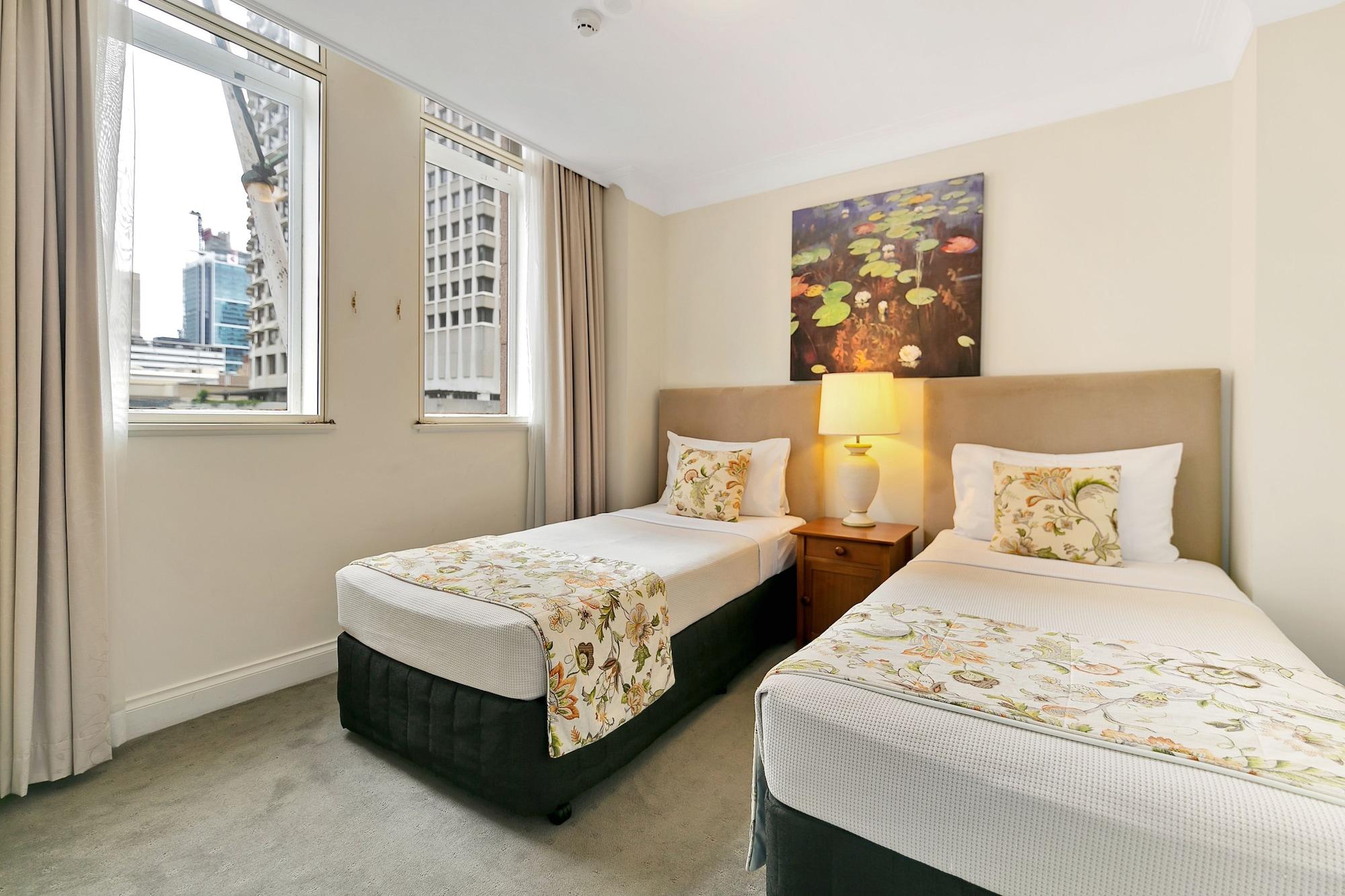Manor Apartment Hotel Brisbane Exterior photo