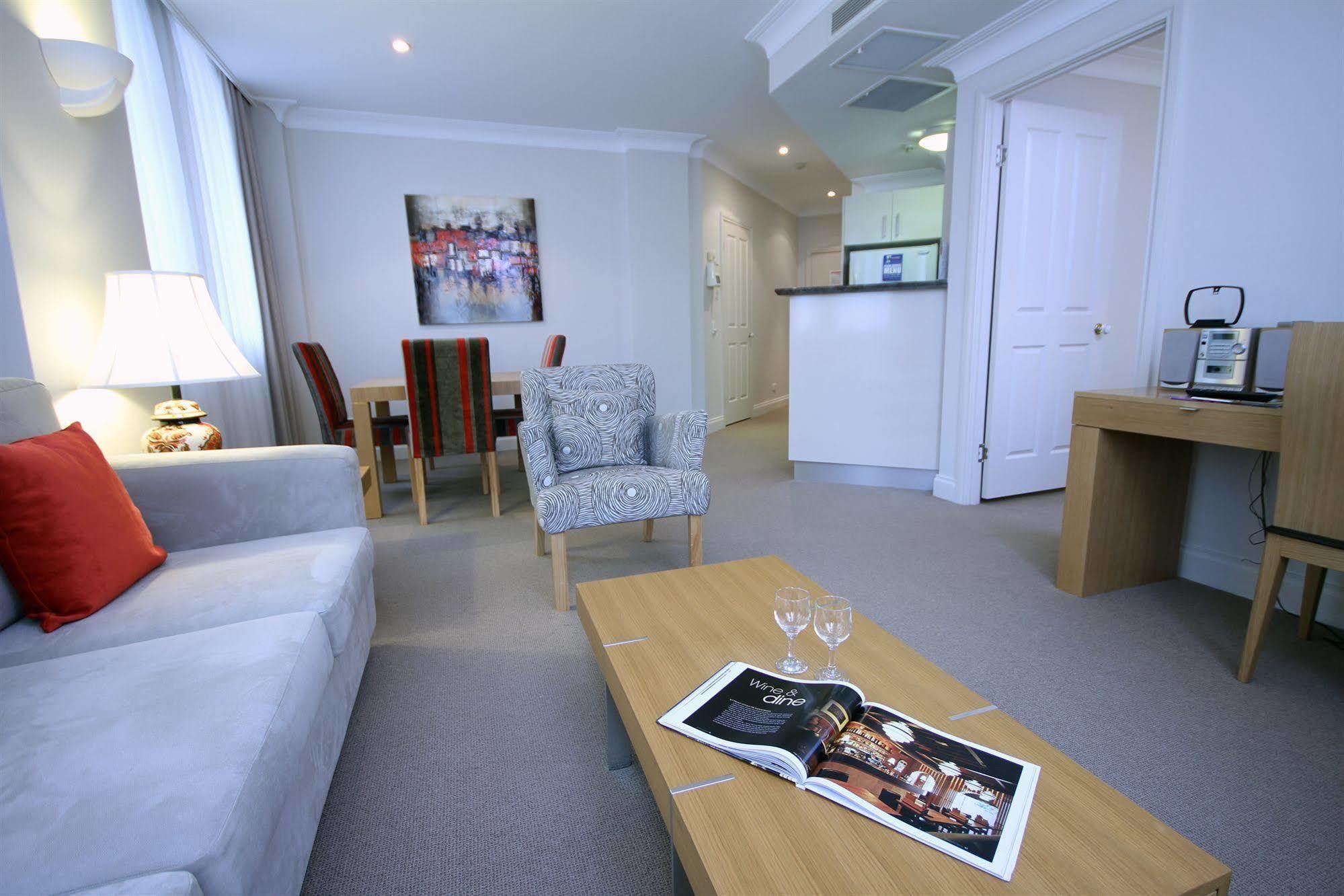 Manor Apartment Hotel Brisbane Exterior photo